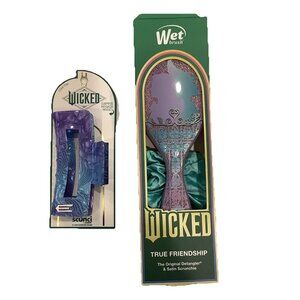 scünci x Wicked Open Cut Claw Clip, Glinda Periwinkle & Wet Brush Wicked, New